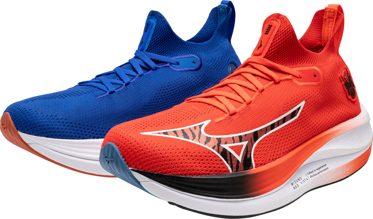 Mizuno Neo Vista Men's Running Shoes - Red - View 3
