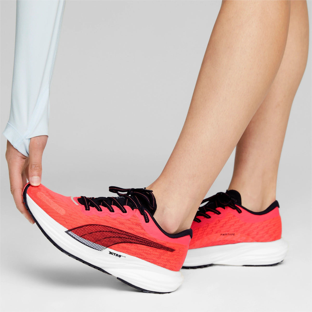 Puma Deviate Nitro 2 Women's Running Shoes - Red - View 7