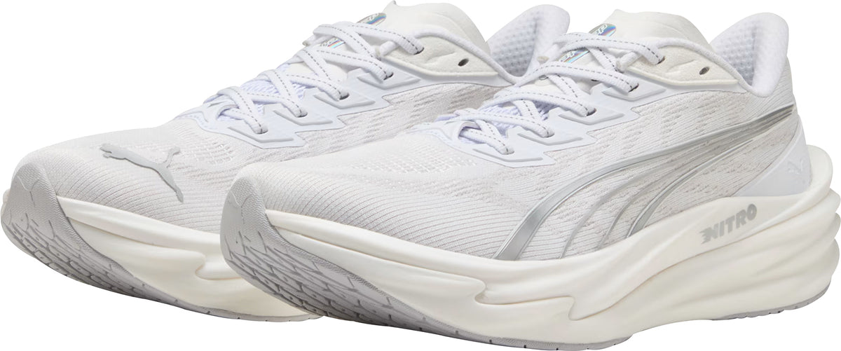 Puma Deviate Nitro 4 Men's Running Shoes - White - View 5
