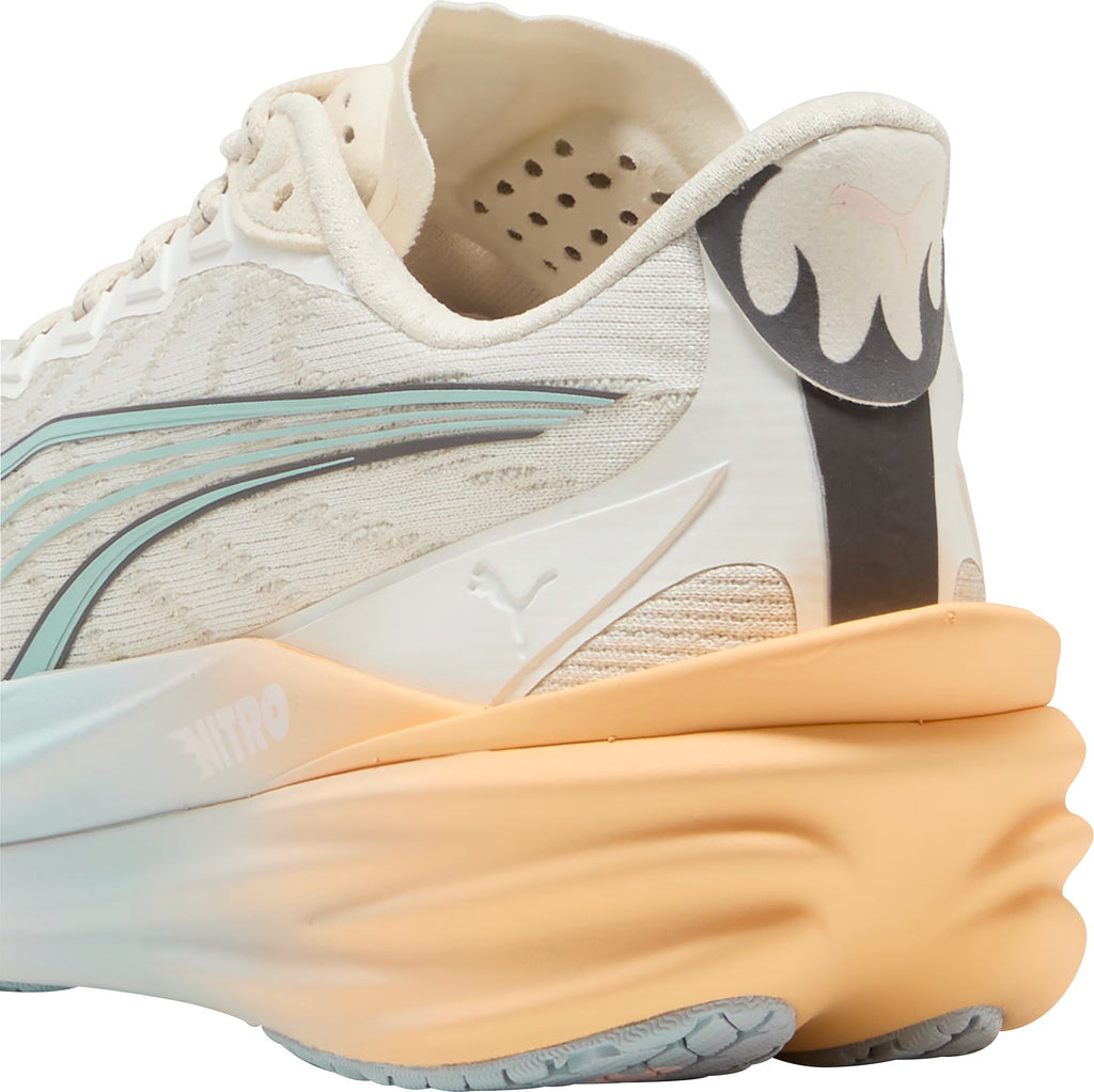 Puma Deviate Nitro 4 Women's Running Shoes - White - View 6