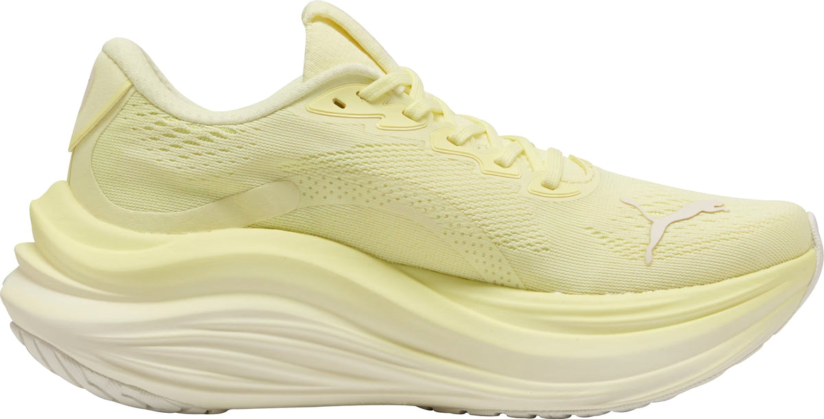 Puma MagMax Nitro Women's Running Shoes - Yellow - View 3