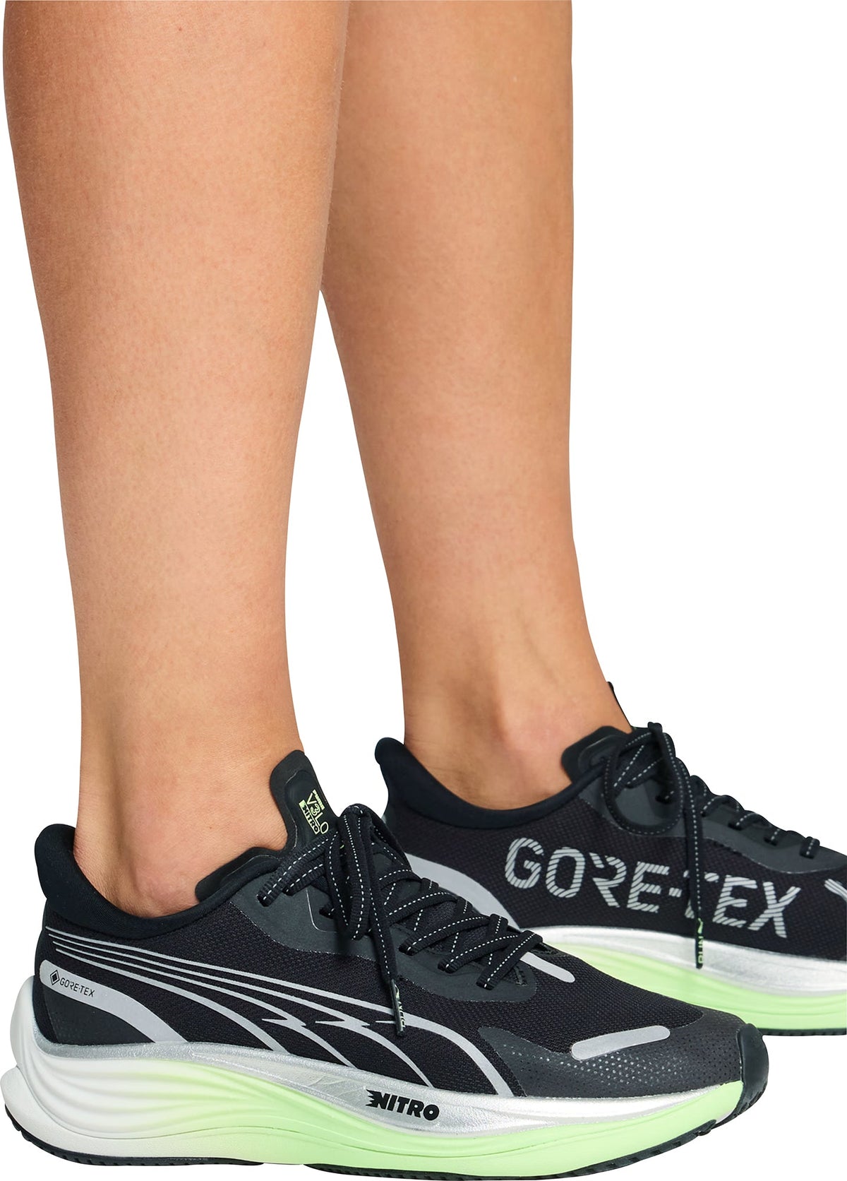 Puma Velocity Nitro 3 GORE-TEX Women's Running Shoes - Black - View 8