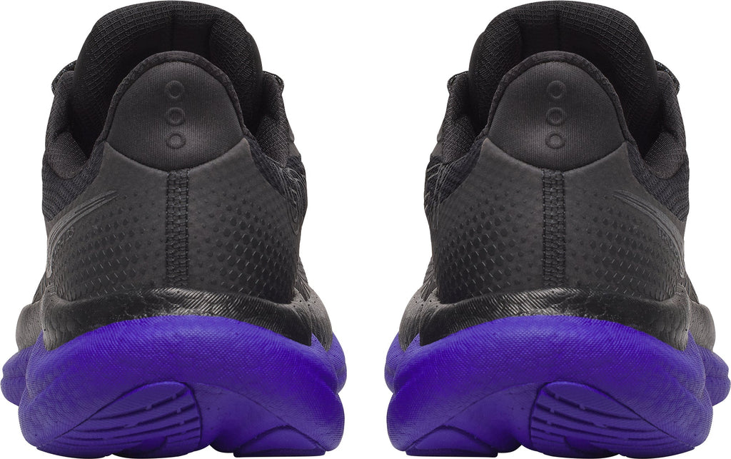 Saucony Triumph 23 GORE-TEX Men's Running Shoes - Black - View 5