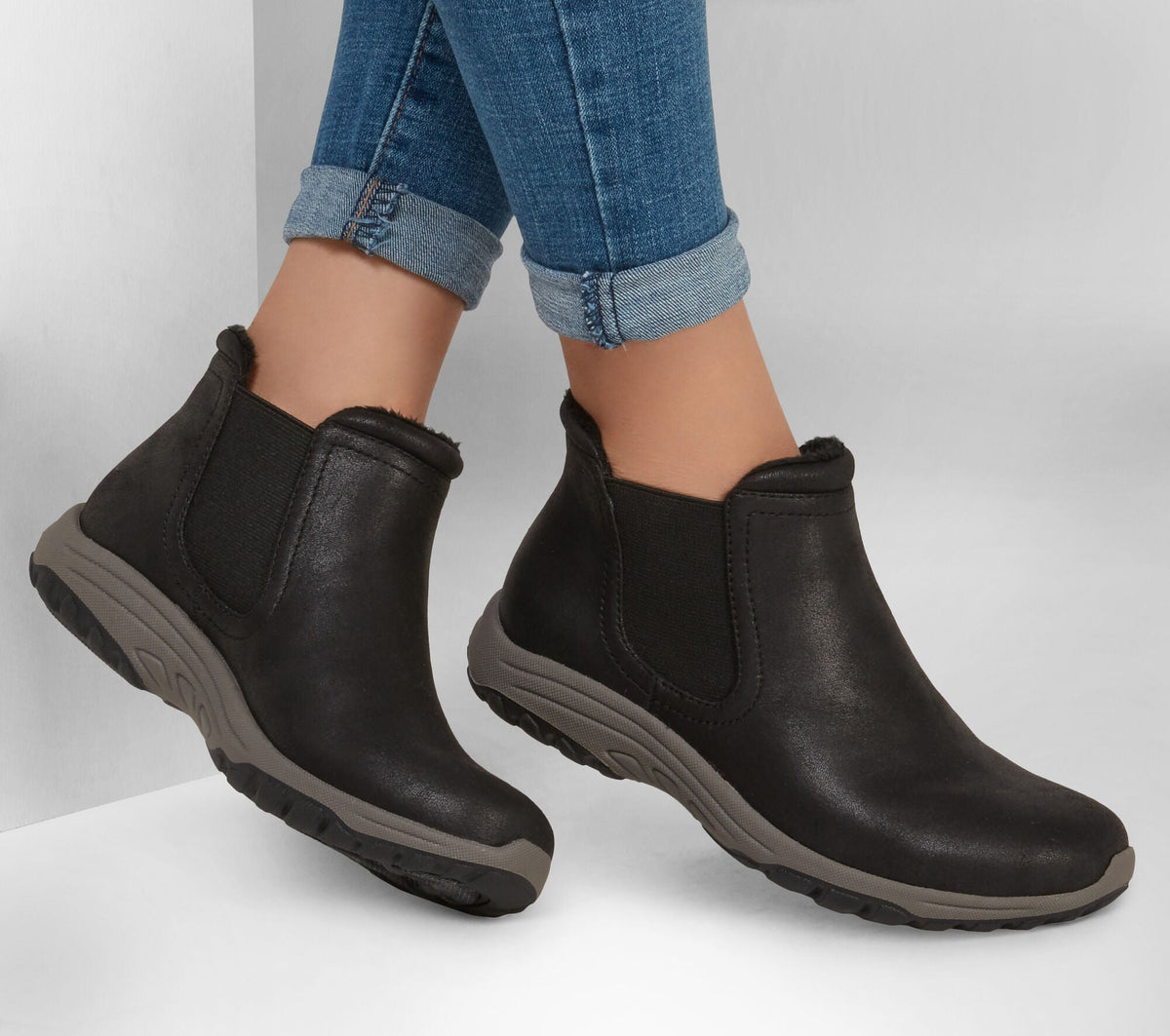 Skechers Reggae Fest 2.0 New Yorker Women's Boots - Black - View 6